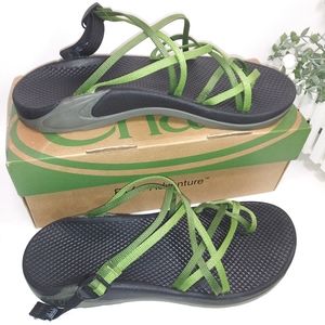 CHACO SANDALS SIZE 9W